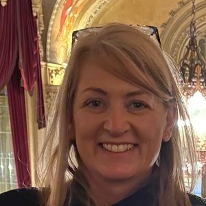 Meet your Posher, Denise